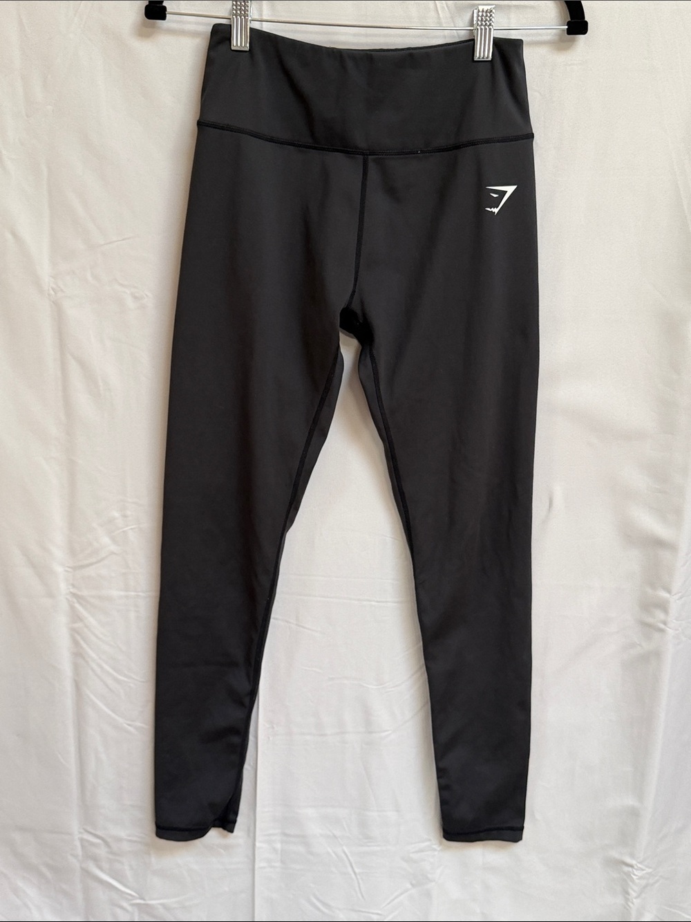 Gymshark Dreamy Leggings
Size: XS
Black